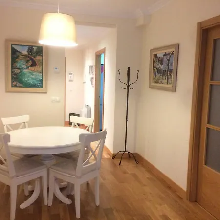 Con Terraza Y Jardin En Appartement Bakio