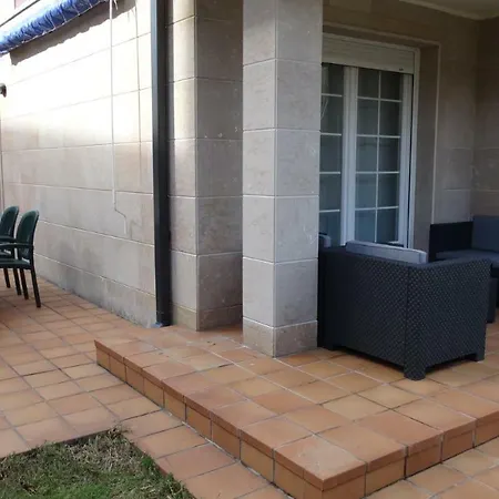 Con Terraza Y Jardin En Apartment Bakio