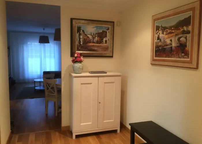 Con Terraza Y Jardin En * Бакио